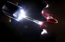 Luciu de Buze, Voulez-Vous - Light Gloss, Efect Cald si Rece, 10 ML Creme Brulee